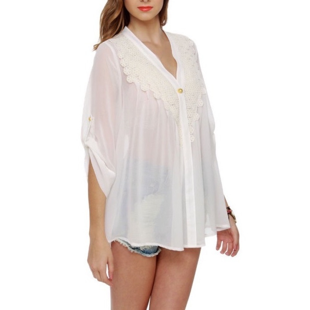 Karlie Blouse Wmn M Off White Crochet Lace Boho whimsical wanderlust top